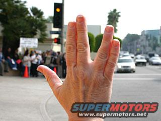 vulcan salute