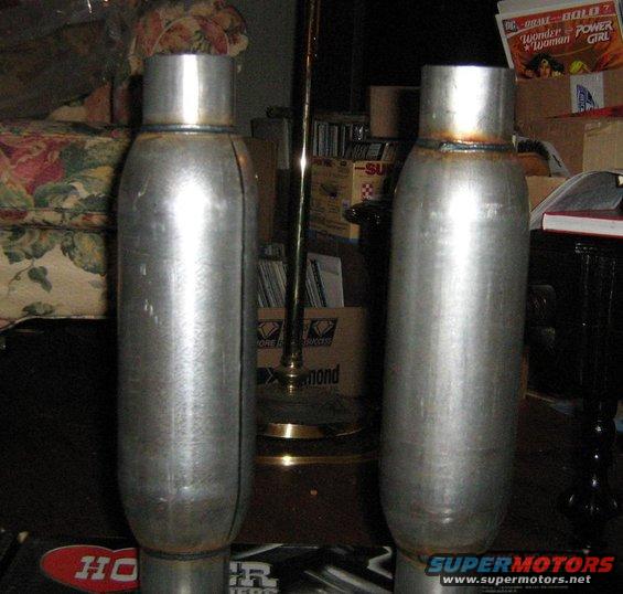 exhaust4.jpg DynoMax Bullets
2-12-08