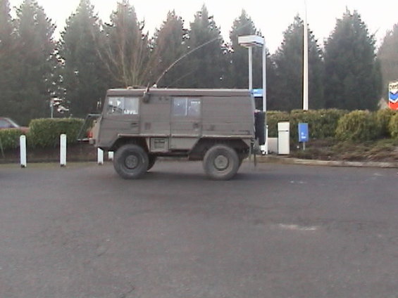 001.jpg SwissArmy