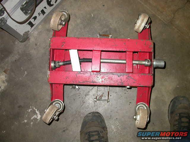 In the process of moving the D60 around my long suffering HF tranny jack got owned.  RIP cheap tranny jack.