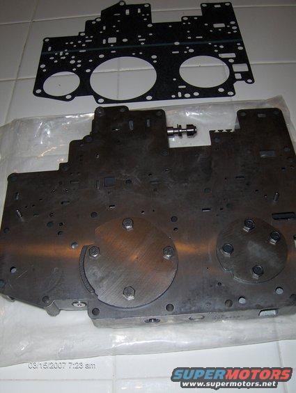 Valve body and gasket with date stamp 08/15/2007