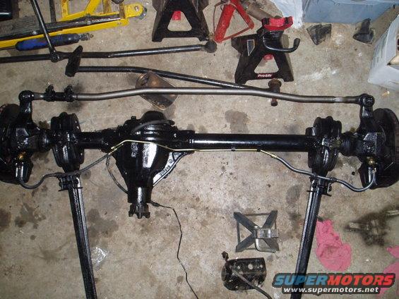 p3130016.jpg New brake lines and calibers installed.