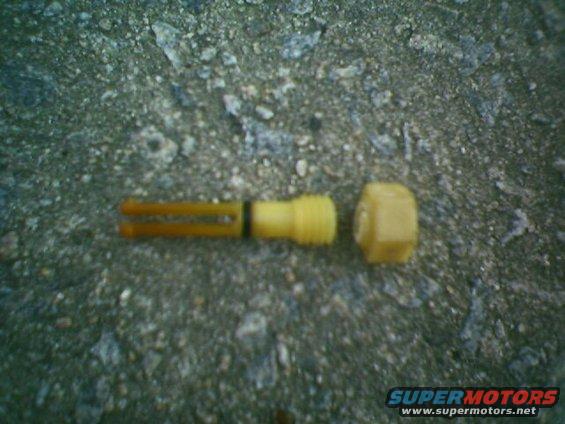 Very Fuzzy picture of broken radiator drain plug