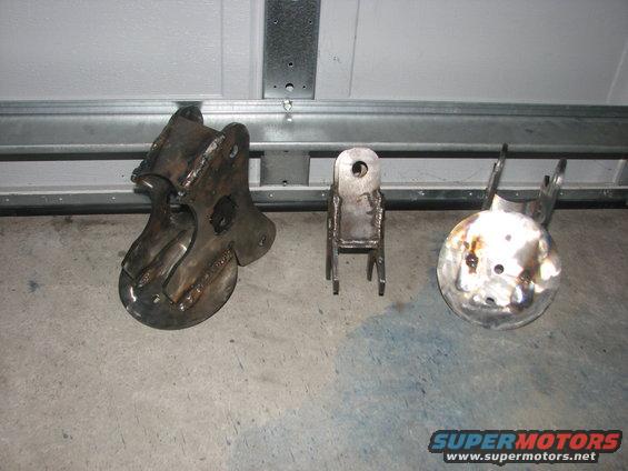 img_10081.jpg radius arm/link and coil mounts. lower trac bar mount. Rear