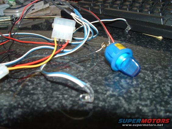 stock wiring with blue led togglelinc switch temporarily wired in... and it works!!!!
12v switch... led's were on a 5v rail... so may need to step the voltage down...