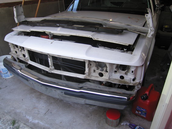 White 1991 Ford Crown Victoria LTD front end disassembled