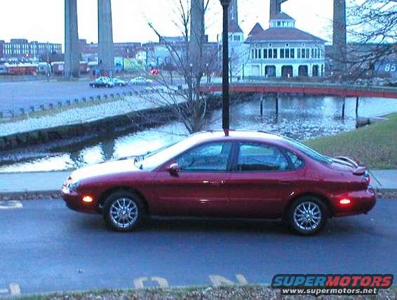 1998 Taurus SE
Fall River Carousel /Battleship Cove / Fall River Heritage State Park 