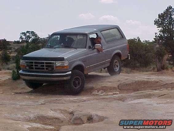 Two Jeep Cherokees turned around at this point, due to clearance issues (?)