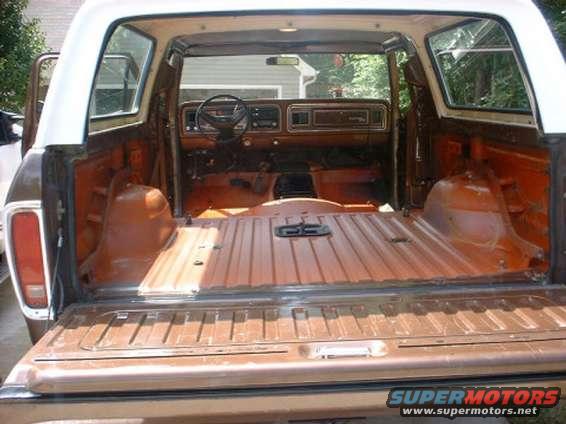 work1.jpg Interior removed. Cargo view