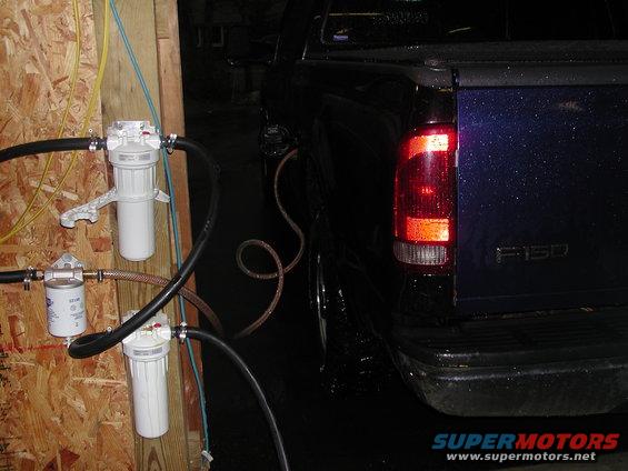 1999 Ford F-150 rear with fuel filler hose connected to auxiliary filter system