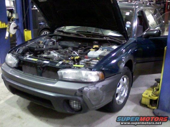 DONOR CAR!!!! Thank goodness we're wholesaling it! Time to jack some parts!
Grille clips, hood weatherstrip, cupholder.....