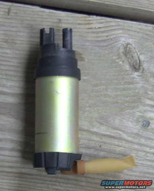 fuel-pump-on-side.jpg 