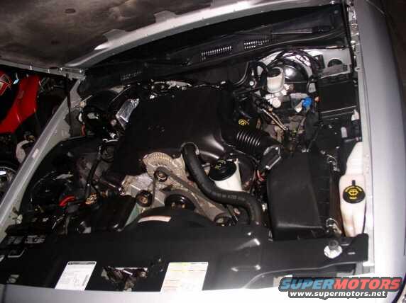 1999 Ford Crown Victoria engine bay