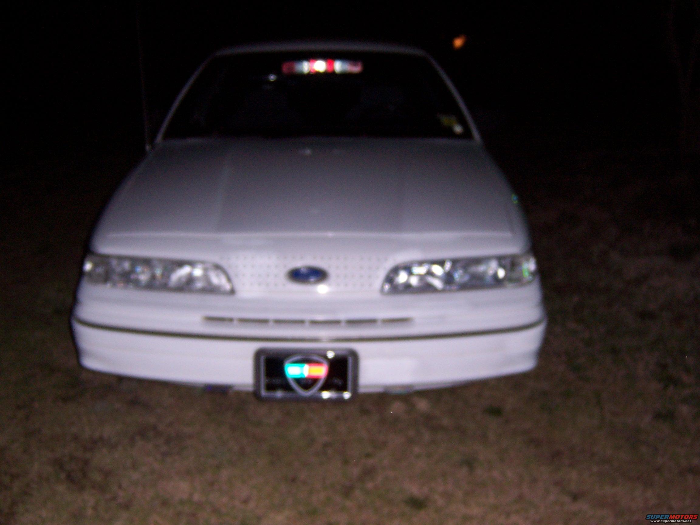 1992 Ford Crown Victoria photo