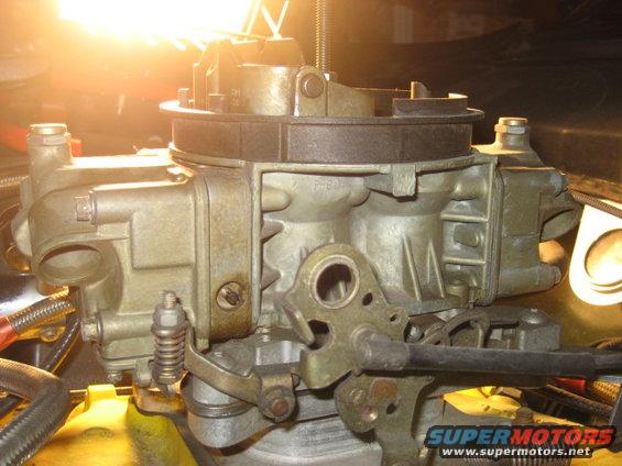 intake--heads--ranchero-019.jpg Side shot of carb