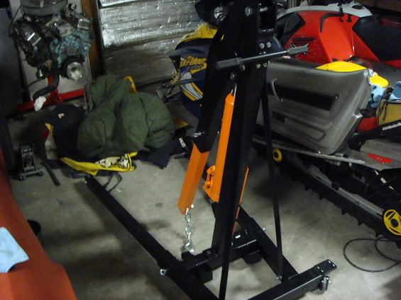 The new engine hoist