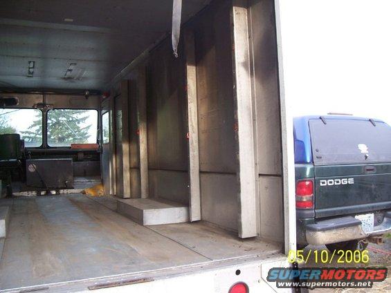 4bt2.jpg inside shot