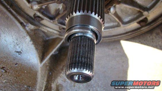 broken-shaft.jpg Pump stater shaft is done!