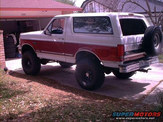 bronco_driver_side.jpg Ahh the new tires!!