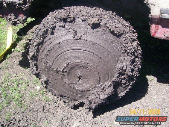 107_0035.jpg rear tire
