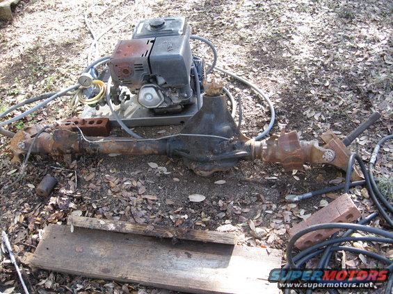 axle1.jpg