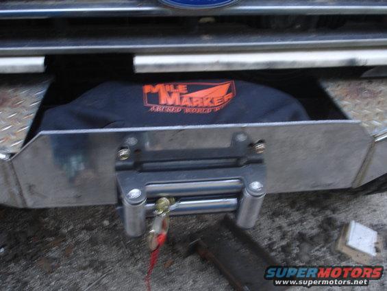 Winch mount with Mile Marker bag