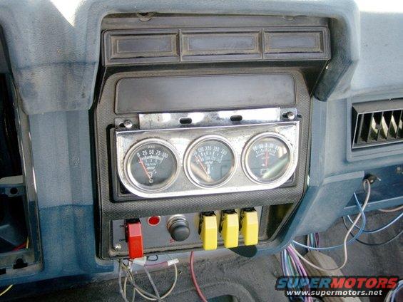 mock-up using old gauge pod