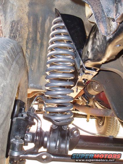 1980 Ford Bronco front suspension coil spring and steering linkage