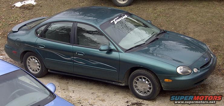 1996 Ford Taurus