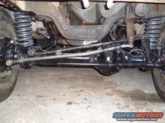 p4230009.jpg Looking at my trac bar and drag link angle. The trac bar mount has not been made yet.