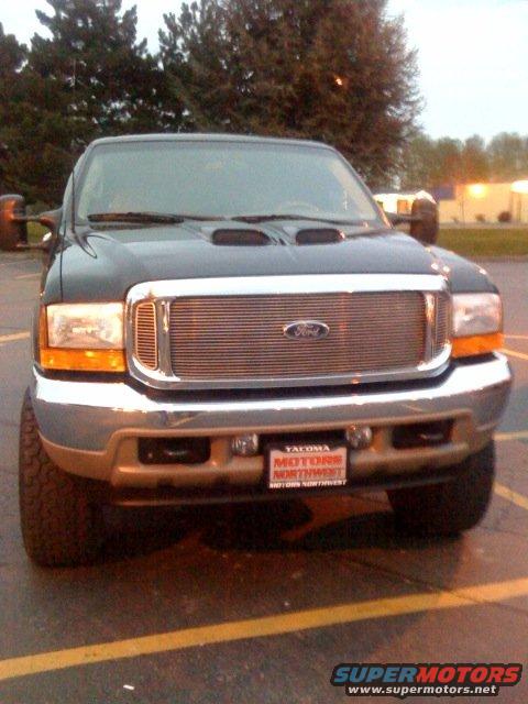 2001 Ford Excursion photo