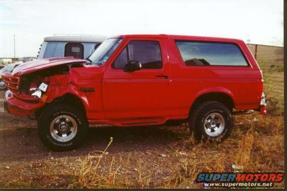 I owned this Bronco from January 1998 'til it met its fate in November 1999.