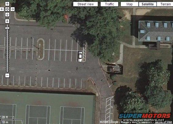 crown-vic-overhead.jpg Google maps shot of the Crown Vic