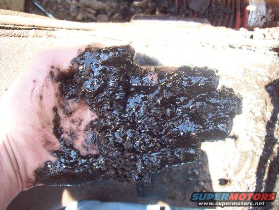 some of the gunk from the Crossmember