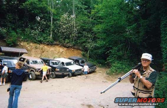 tell5.jpg The Big Bronco's lining up for the final shot after completing our trail run.  Also that is Brad Miller's grandfather, he was nice enough to join us and get some proffessional pictures.