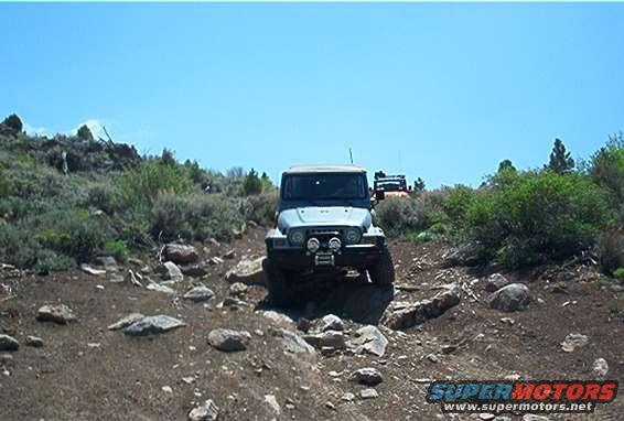 This was this groups first time to my neck of the woods so I helped them find a good campsite and took them out wheelin' a little later.  Thanx a bunch guys!  It was fun.  :)