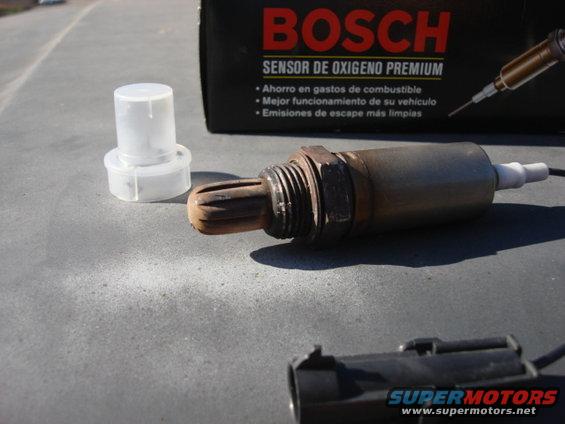 o23.jpg another view of the old sensor.