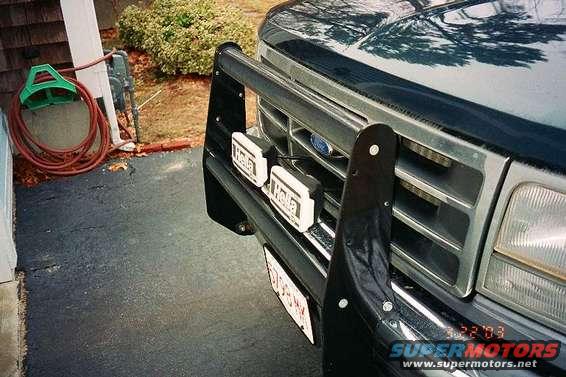 pushbar.jpg Smittybuilt push bar, HELLA 550