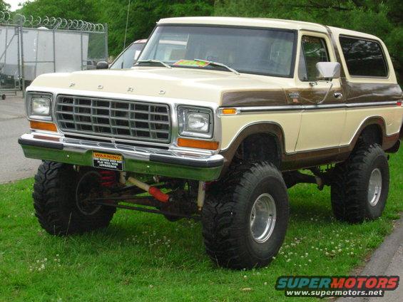 79hi.jpg Seen at Duff's on Fri before the '08 SuperCelebration in Knoxville.