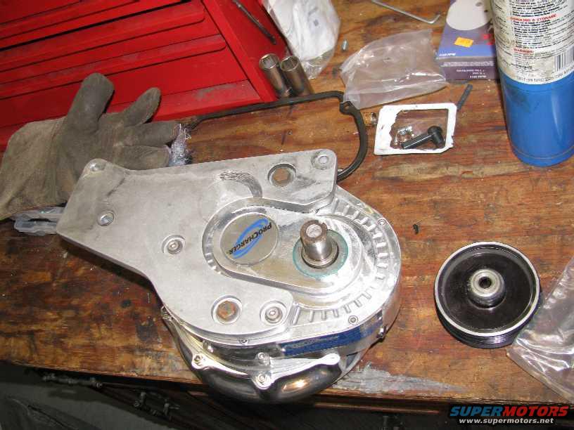 img_2645.jpg The 380 pulley removed after being heated by a torch.