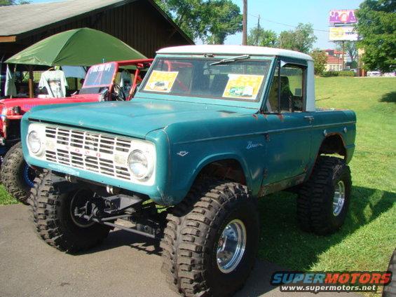 bronco-08-034.jpg 
