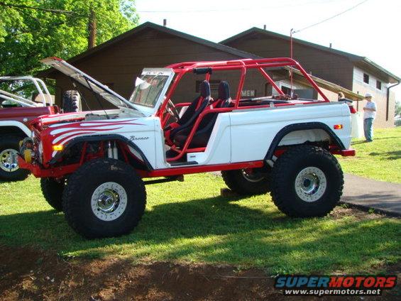 bronco-08-035.jpg 