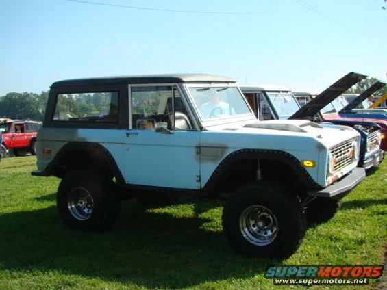 bronco-08-045.jpg 