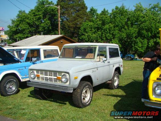 bronco-08-050.jpg