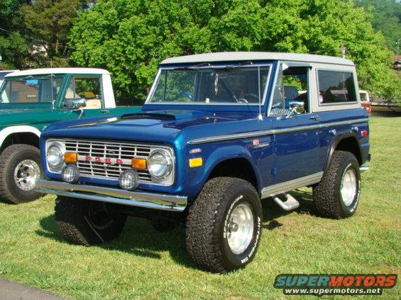 bronco-08-053.jpg
