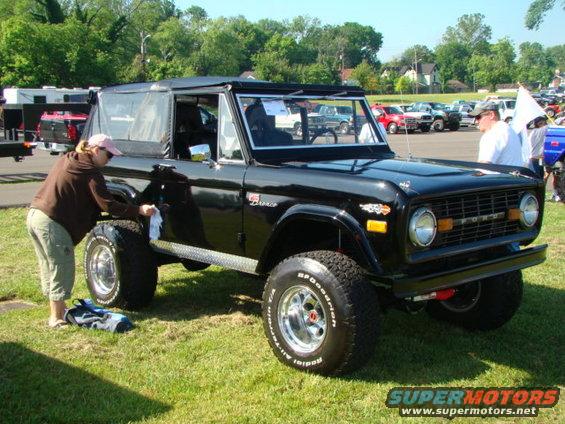 bronco-08-055.jpg