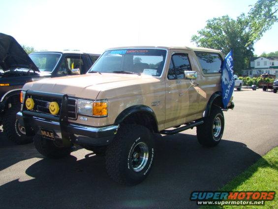 bronco-08-070.jpg 