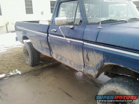 0325081407a.jpg right side damage 