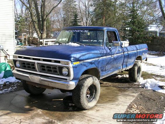 dscn5783.jpg truck looks tough just sittin