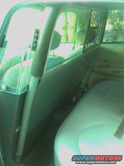 image_109.jpg Back seat + Cage